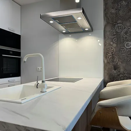Modern 1bed For 4 Guests In *