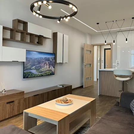 דירה Stylish 1bed For 4 Guests In סופיה