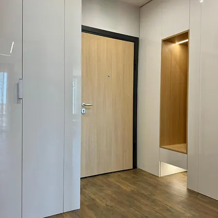 Modern 1bed For 4 Guests In Apartment *