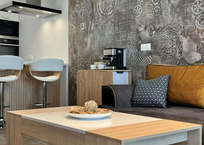 Stylish 1bed For 4 Guests In Sofia