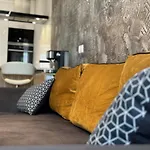 Apartment Stylish 1bed For 4 Guests In Sofia