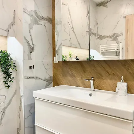 Stylish 1bed For 4 Guests In *